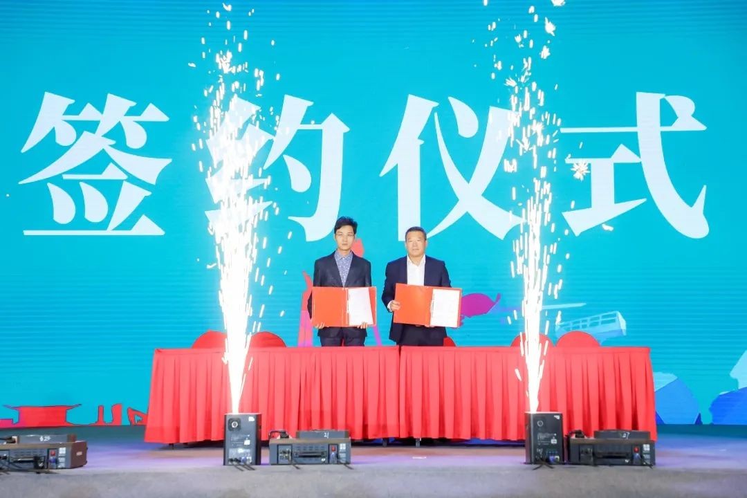 “機(jī)甲盛宴”長沙展圓滿收官！山河智能展區(qū)亮點(diǎn)精彩回顧